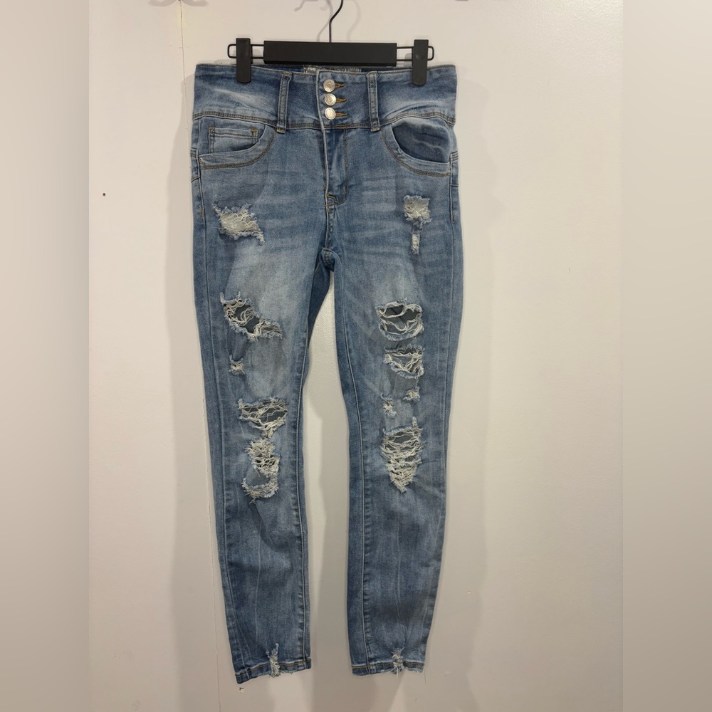 Women's Hot Kiss Distressed Blue Jeans Size 9